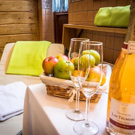 Hotel U Pekare - Jitravsky Dvorec *