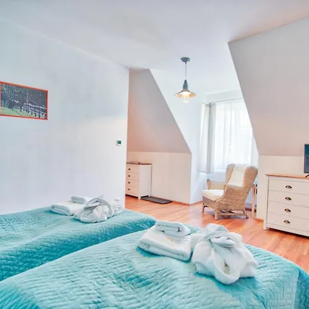 Hotel U Pekare - Jitravsky Dvorec *
