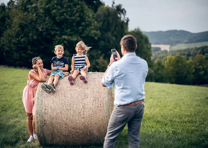 U Pekaře - Jítravský Dvorec Hotel *
