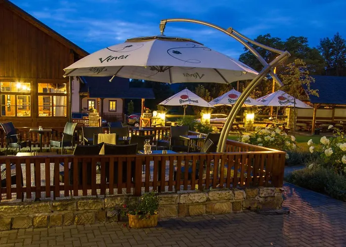 Hotel U Pekaře - Jítravský Dvorec
